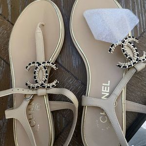 chanel sandals brand new never worn